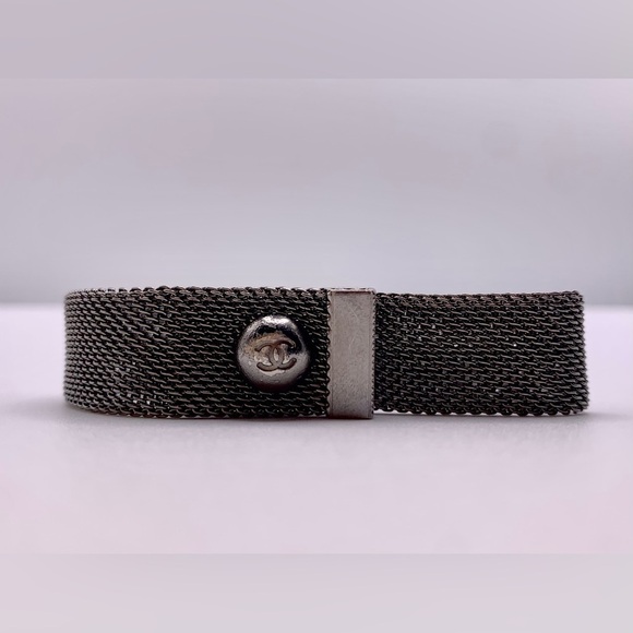 Chanel Paris-Cosmopolite Mesh Logo Bracelet - Picture 3 of 5